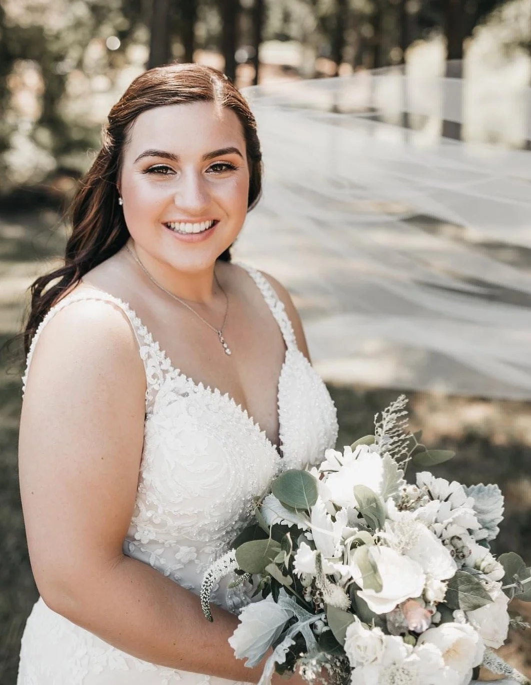 Kristin the beautiful bride! Photo credit: Sarah Jay Photography