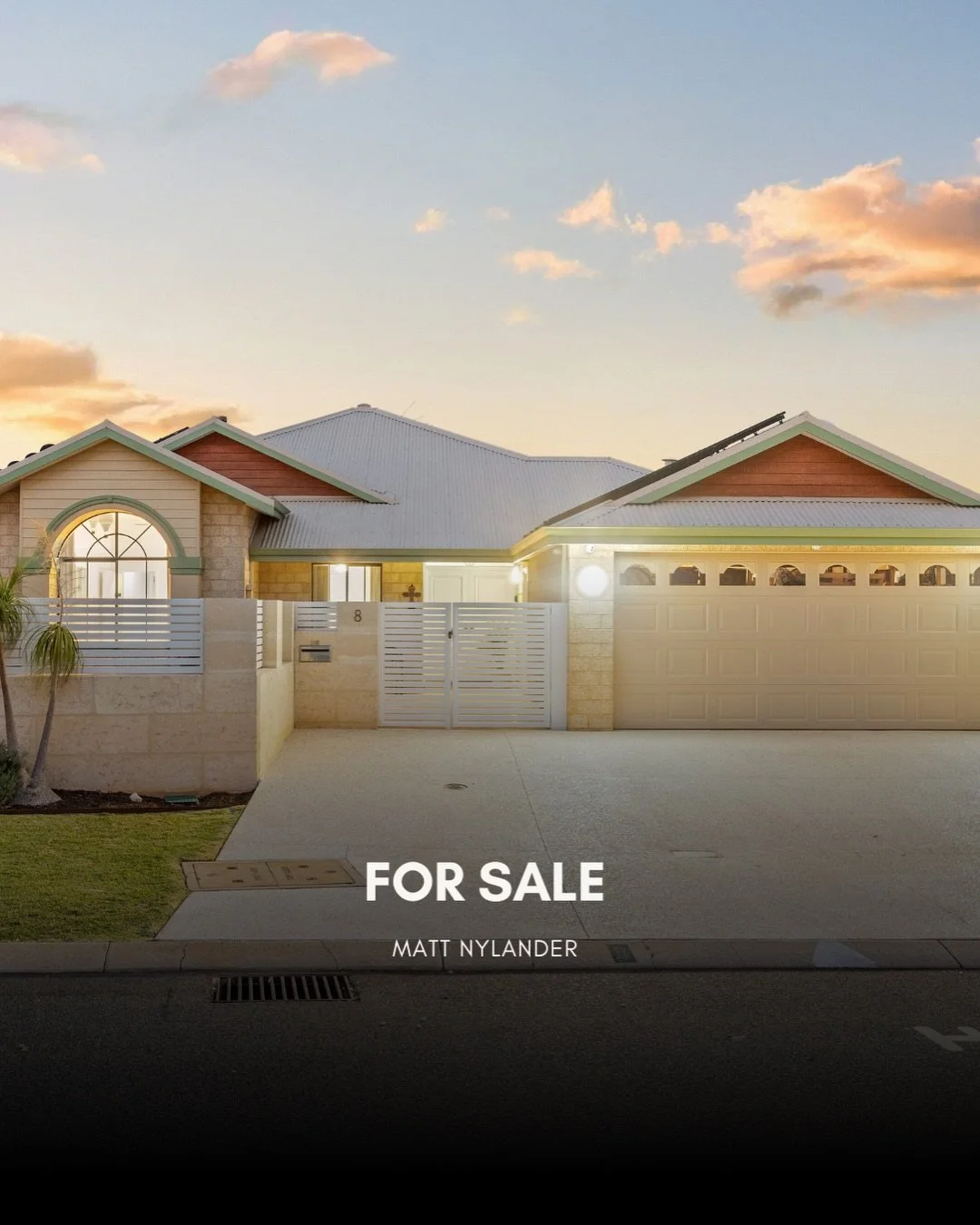 FOR SALE // 8 Faro Way, Mindarie

4 Bed | 2 Bath | 2 Car

Light-filled and rich in character, this inviting coastal home showcases arched windows, multiple living areas, and warm, welcoming spaces designed for relaxed family living.

Step outside to 