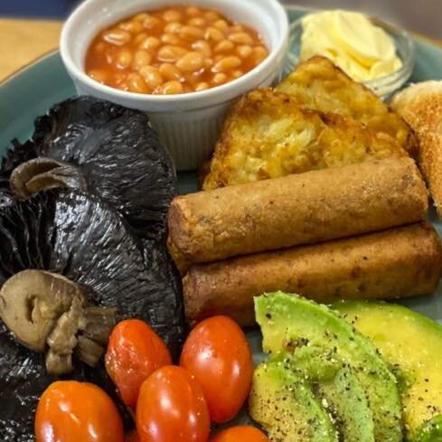Introducing the ultimate vegan breakfast!

#shropshirecountryside #shropshirehills #shropshirelife #shropshirevegansandveggies #shropshirevegans #shropshirevegan #shropshirevegancafe #shropshireveganfood #shropshireveganbusiness #shropshirevegansmfve