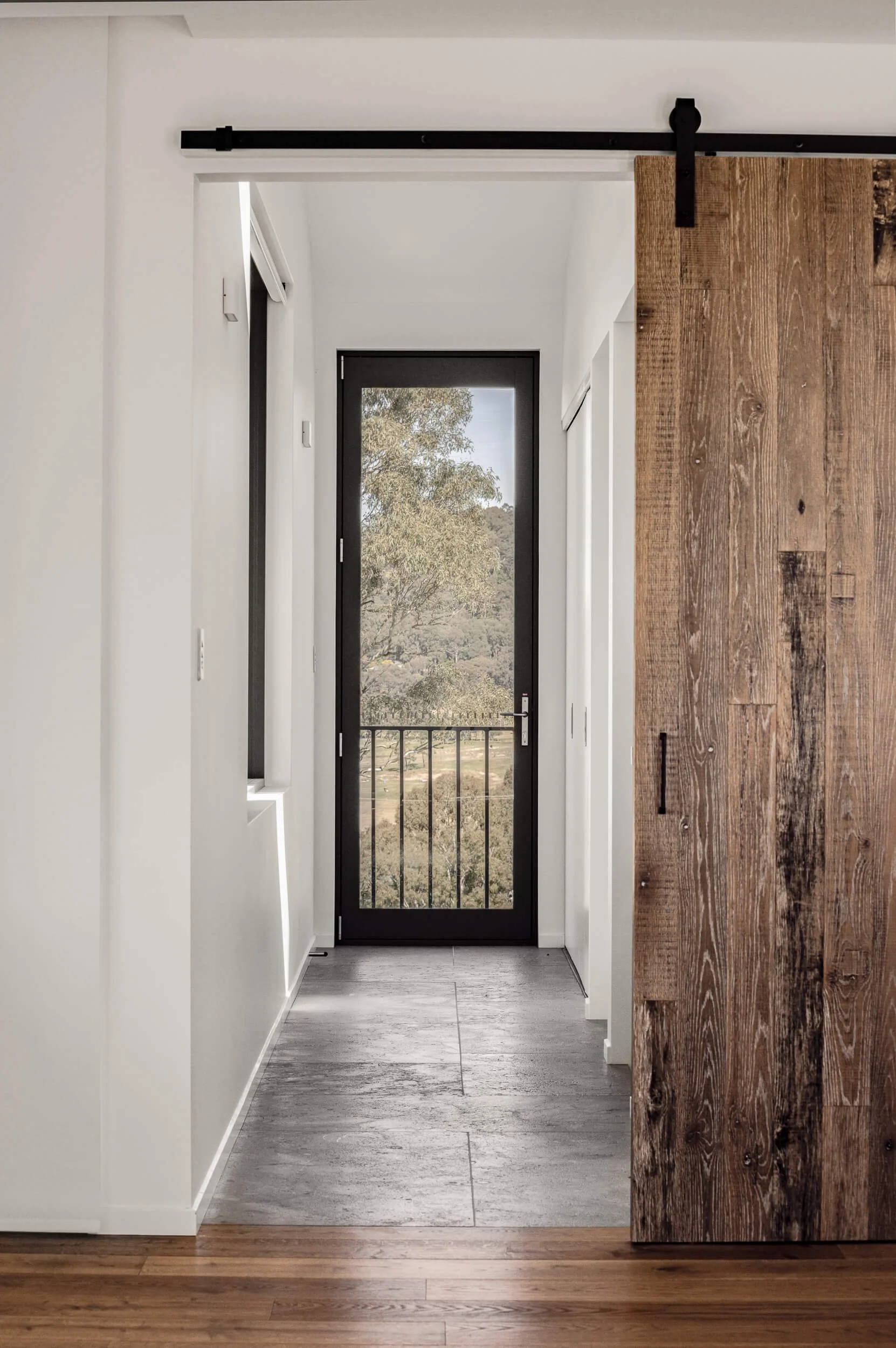 Macro-materiality and timber finishes at Seven Mile. Premium architectural photography and film documenting an off-grid custom build by QBC Constructions in Regional NSW.