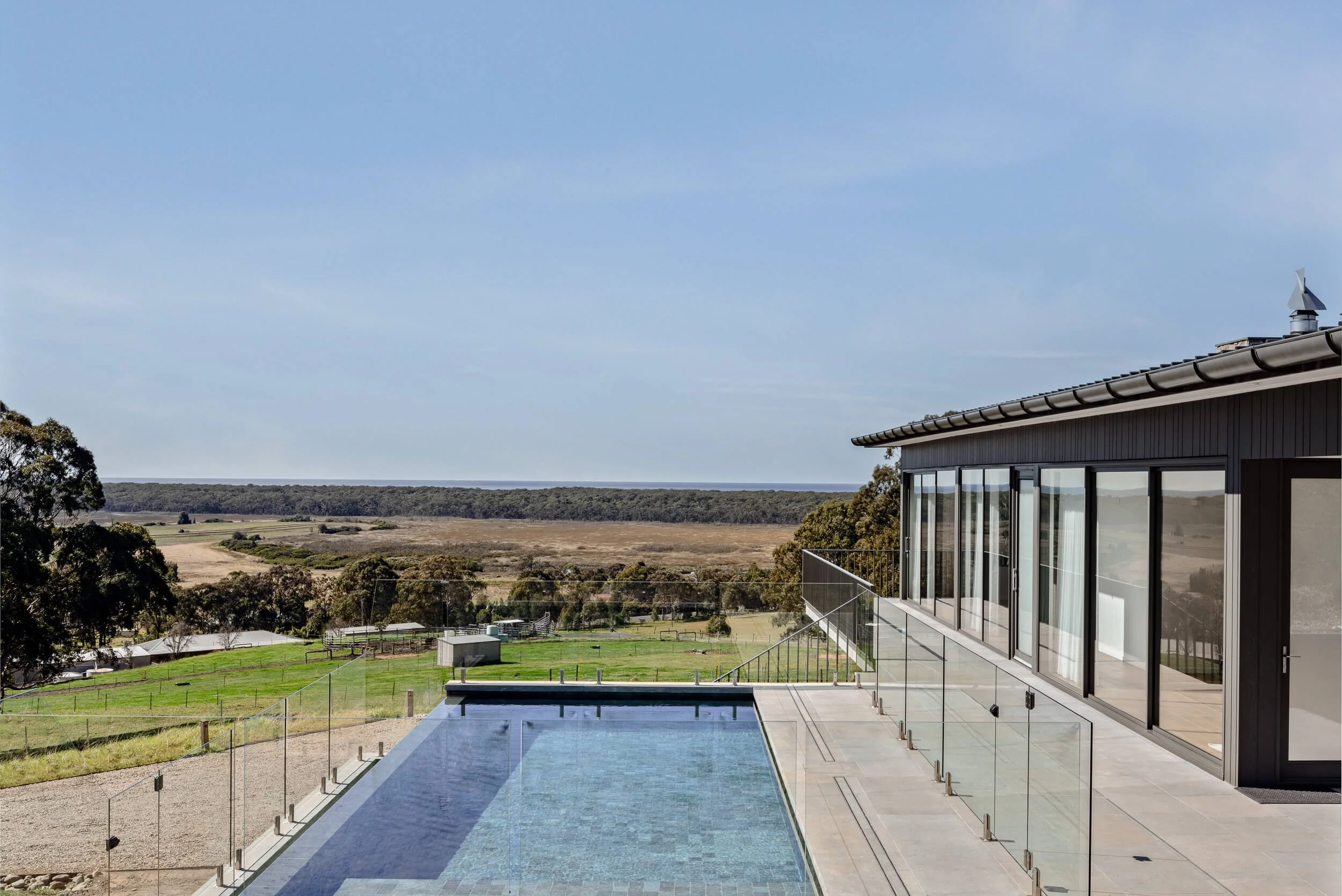 Infinity pool integration at Seven Mile. Premium architectural photography and film documenting an off-grid custom build by QBC Constructions in Regional NSW.