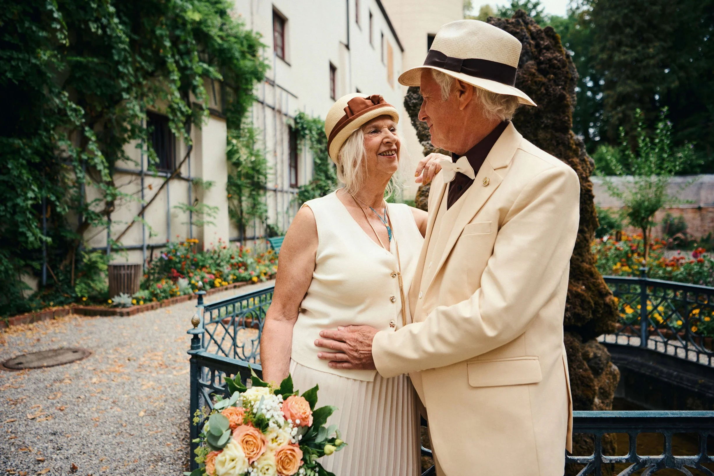 Hochzeit in Augsburg im Standesamt Maximilianstraße – Hochzeitsbilder im Schwäbischen Handwerkermuseum