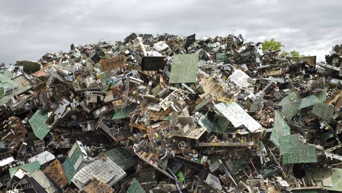 E-waste Estimated to Reach 82 Million Tons in 2030