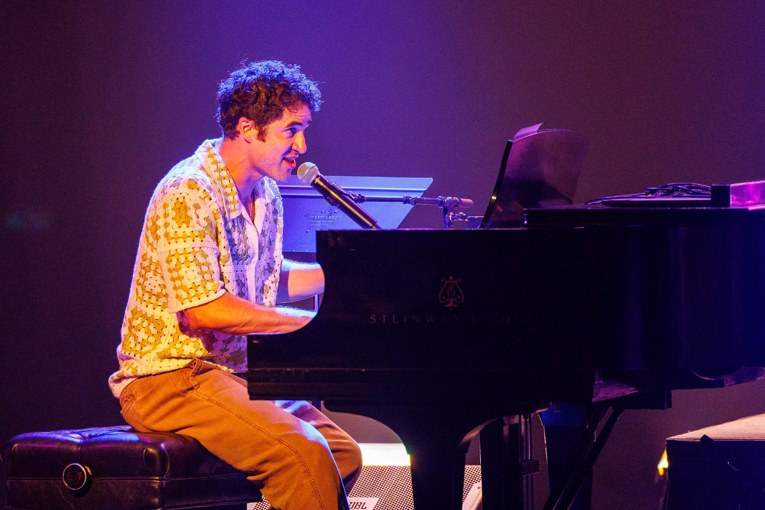 DarrenCriss_2014.jpg