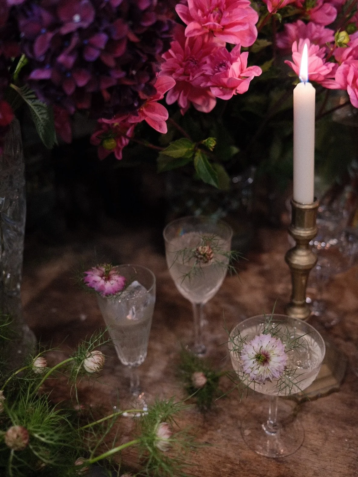 We love to faire la f&ecirc;te 🥂