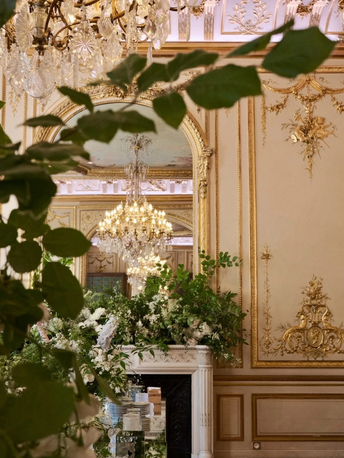 Happy New Year! What an incredible year it&rsquo;s been. We opened a new store in a new country, welcomed an amazing new team, and took on projects bigger than ever before, all fueled by big love and hard work. So proud of how far we&rsquo;ve come to