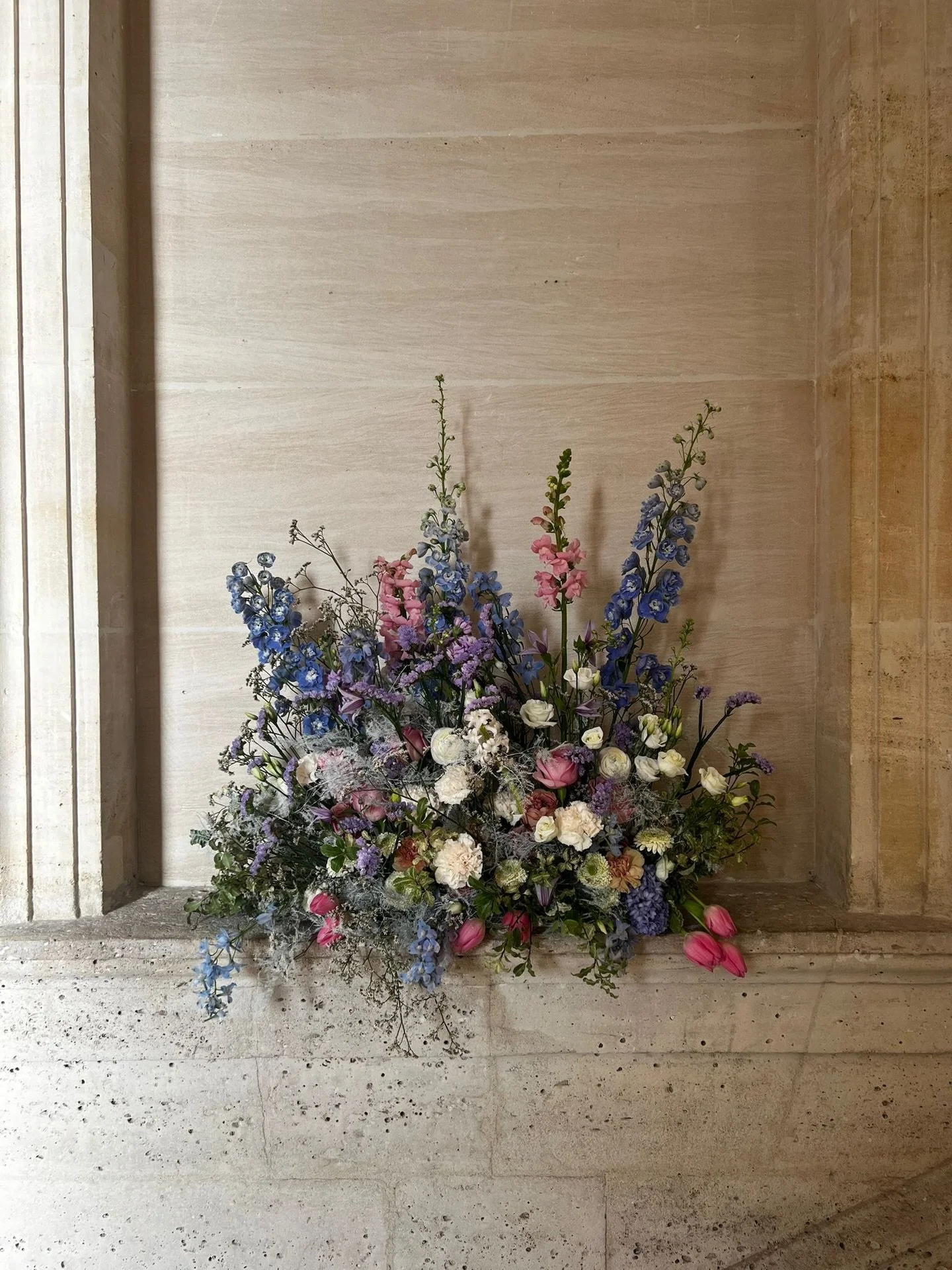 An enchanting evening at the Musee des Arts D&eacute;coratifs!

We had the pleasure of creating floral designs to celebrate a special collaboration between @viktorandrolf @mattelcreations and @disneystyle , inspired by Cinderella.

@bondunlimited