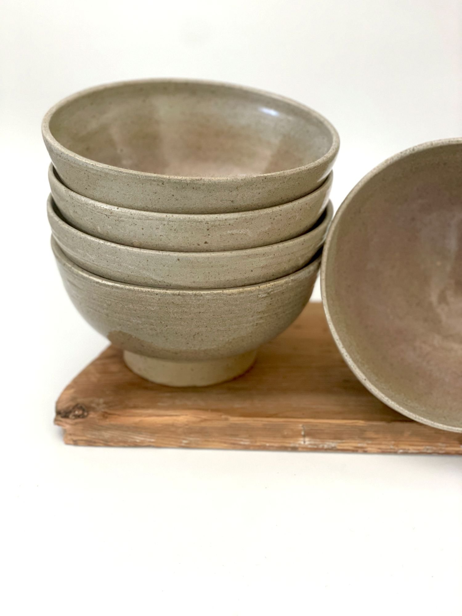 Bowls in stone glaze