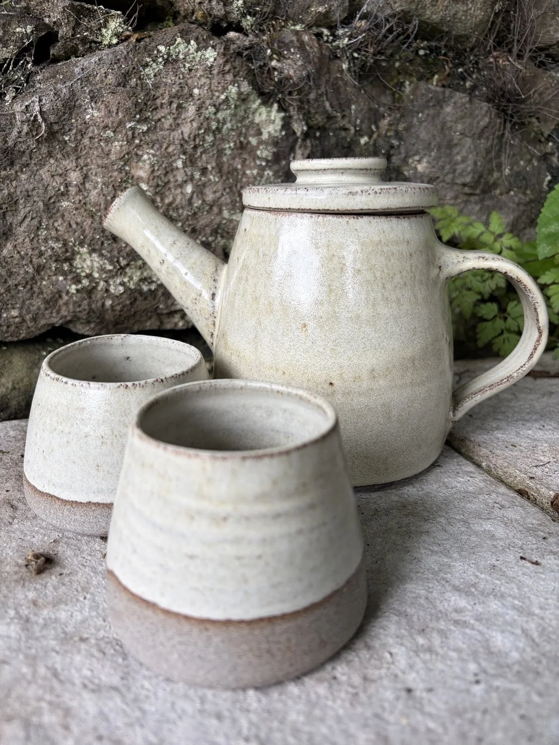 Handmade teapot grey clay vanilla glaze with cups