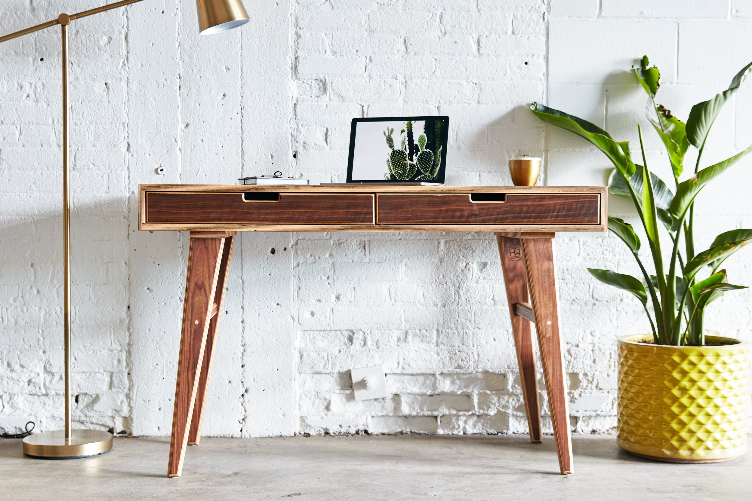 Handcrafted Wooden Desk - Mid-Century Modern in Walnut & Minneapolis Made —  Hossle Woodworks