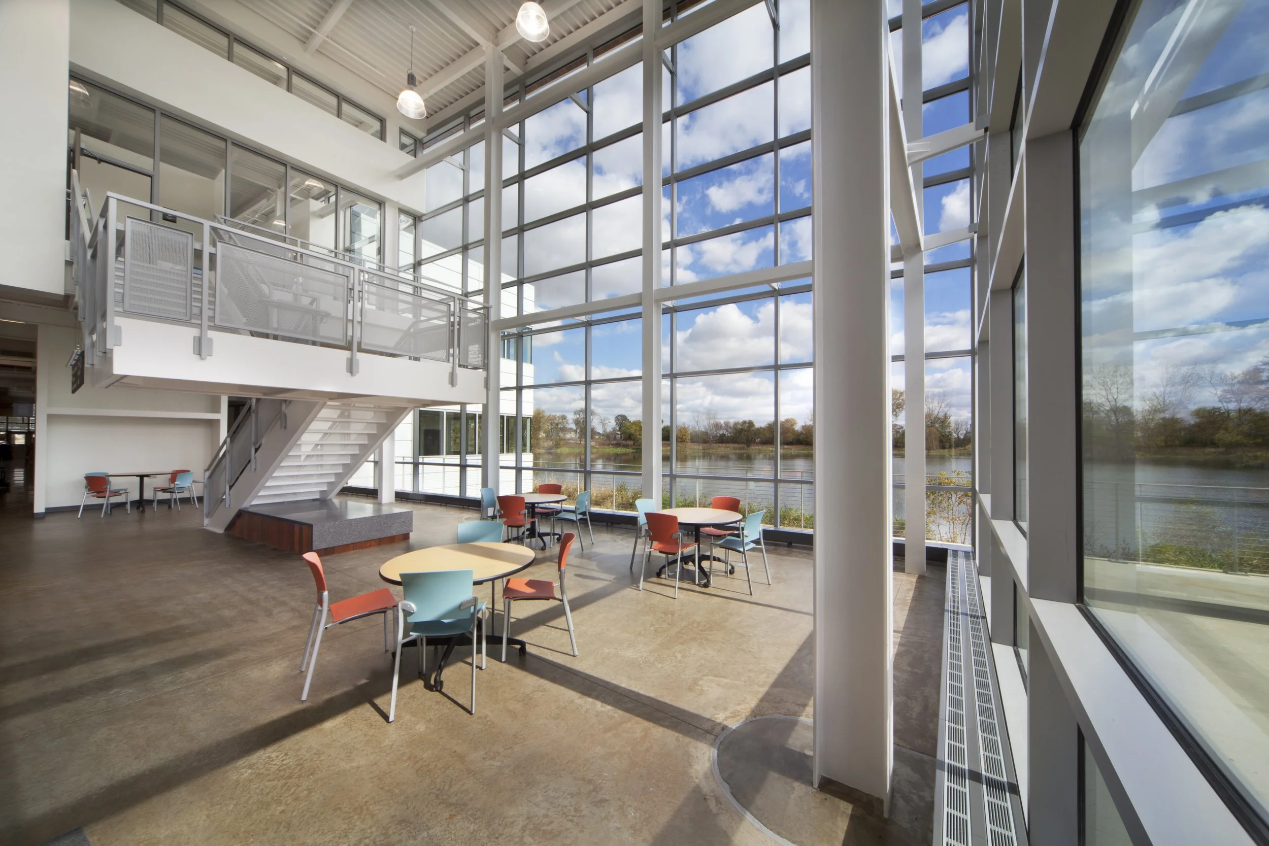 Waubonsee-interior.jpg