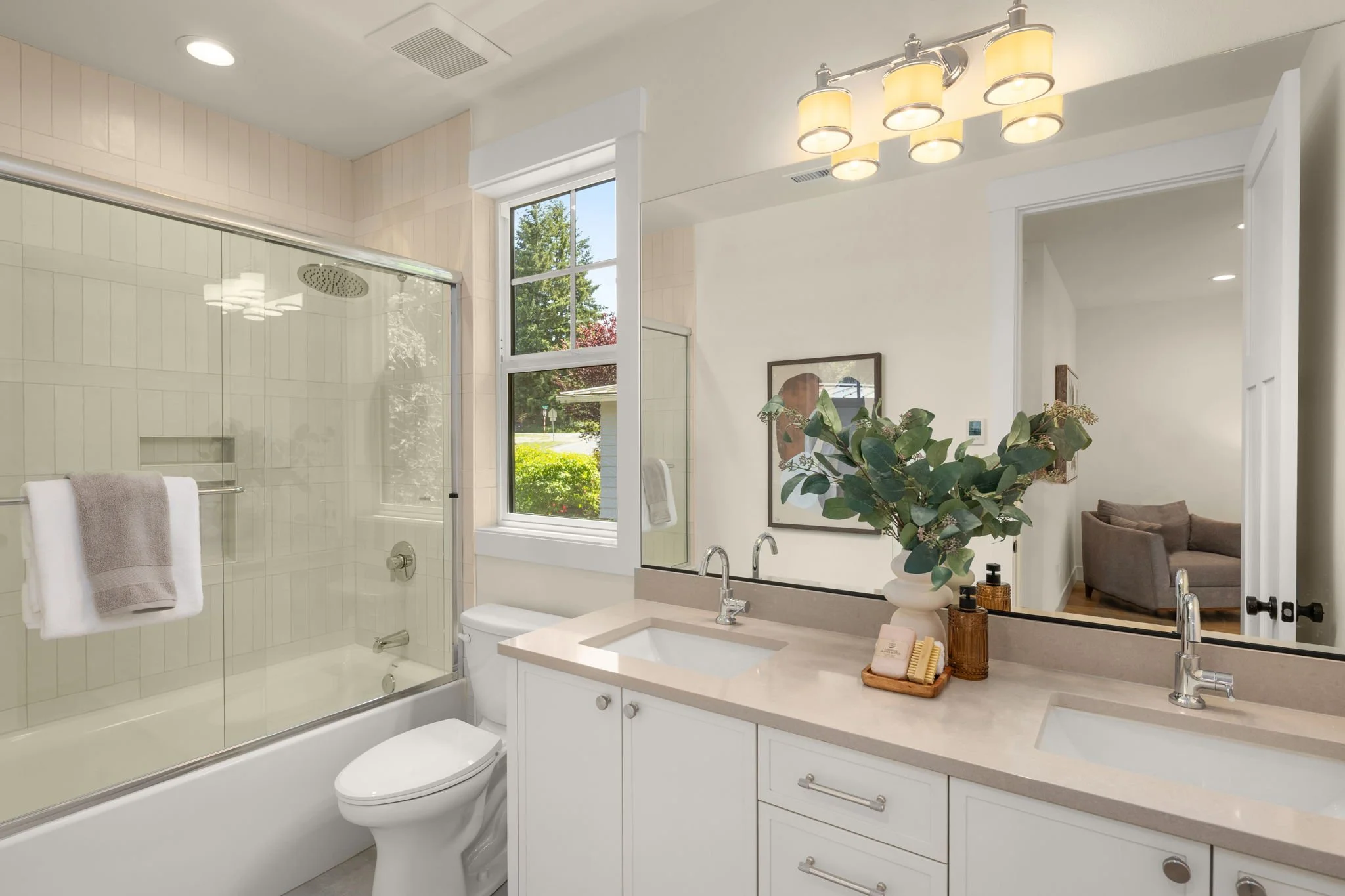 22-web-or-mls-4515-150th-ave-se.jpg