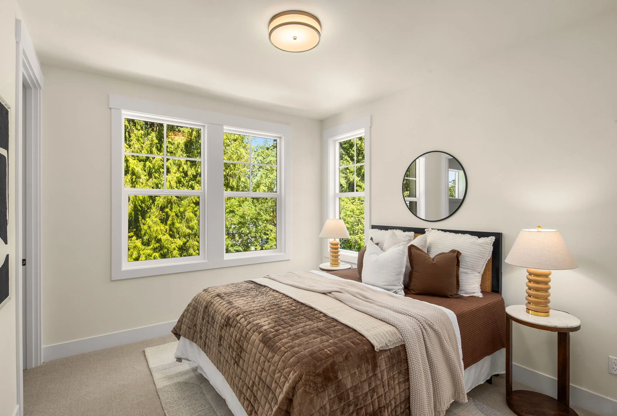 23-web-or-mls-4515-150th-ave-se.jpg