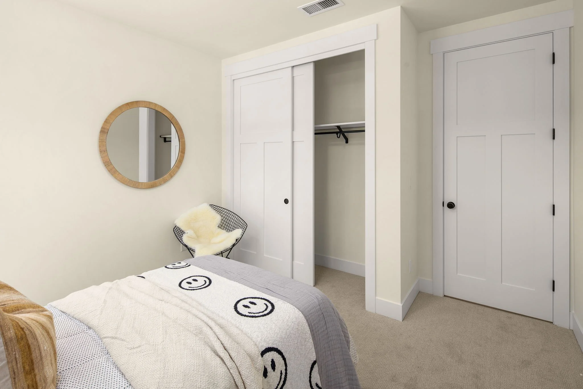 27-web-or-mls-4515-150th-ave-se.jpg