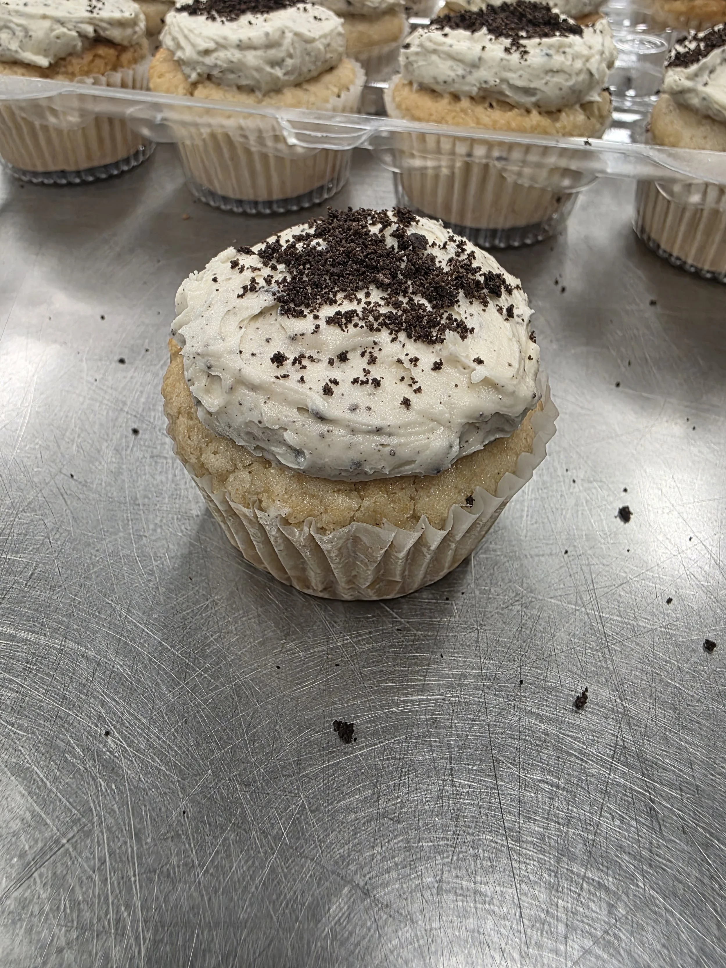 Vanilla Cupcake with Oreo Buttercream.jpg