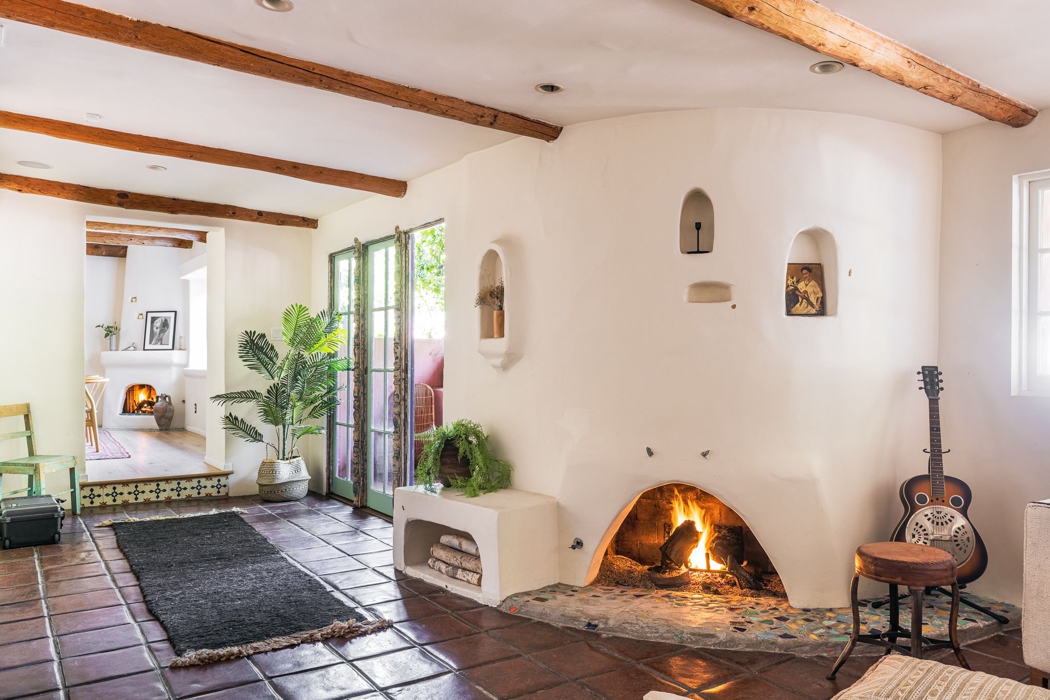spanish-style-living-rooms-4798045-hero-f62485a27eb14547a739669f6fcf3c95.jpeg
