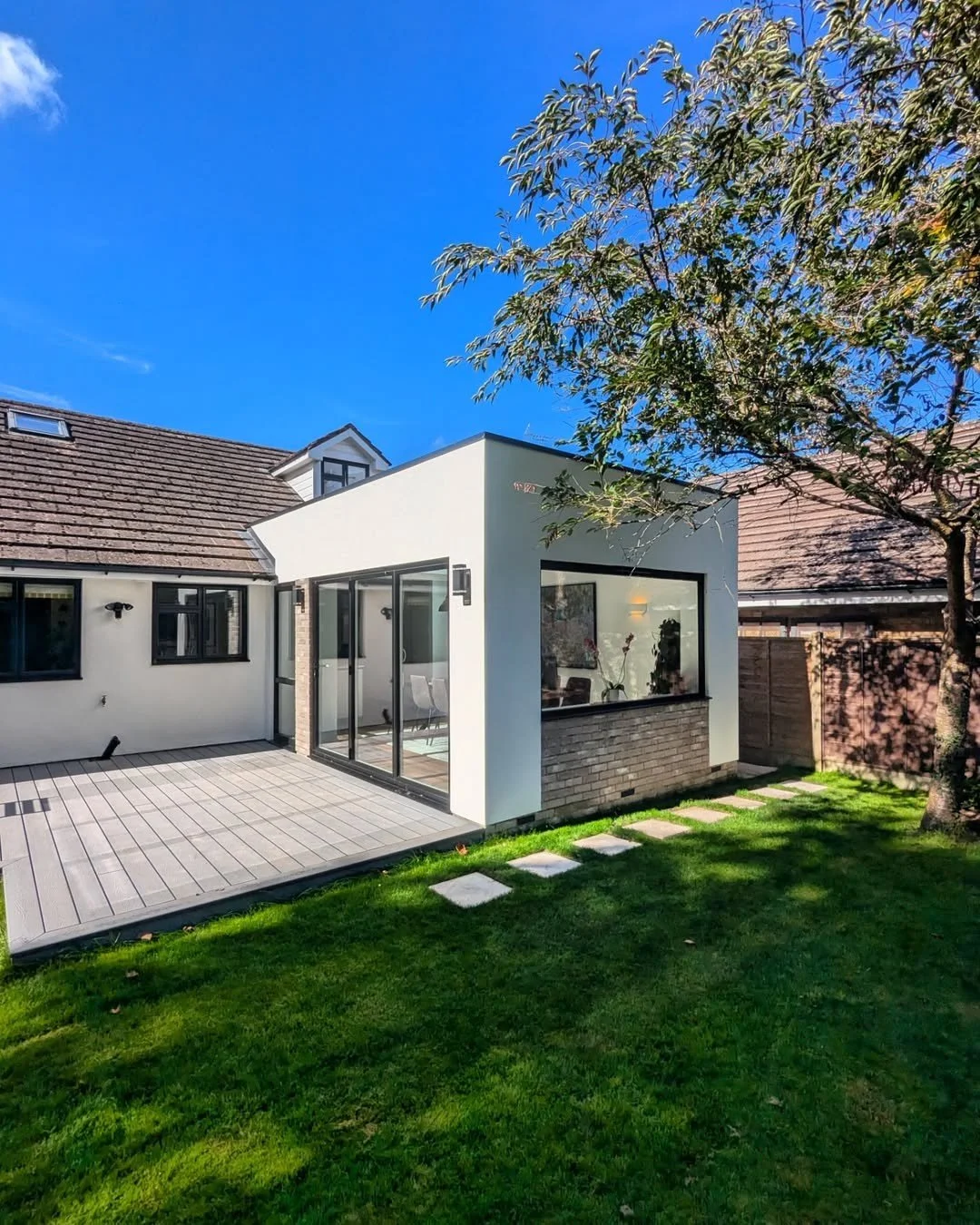 Single-storey extension and kitchen renovation in Townsend, Harpenden