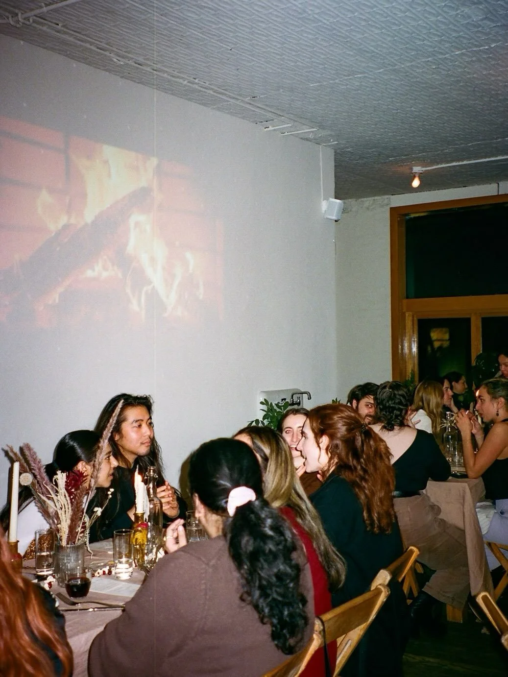 it&rsquo;s a little bit cold outside today, so we are thinking about inside dinners with fireplaces