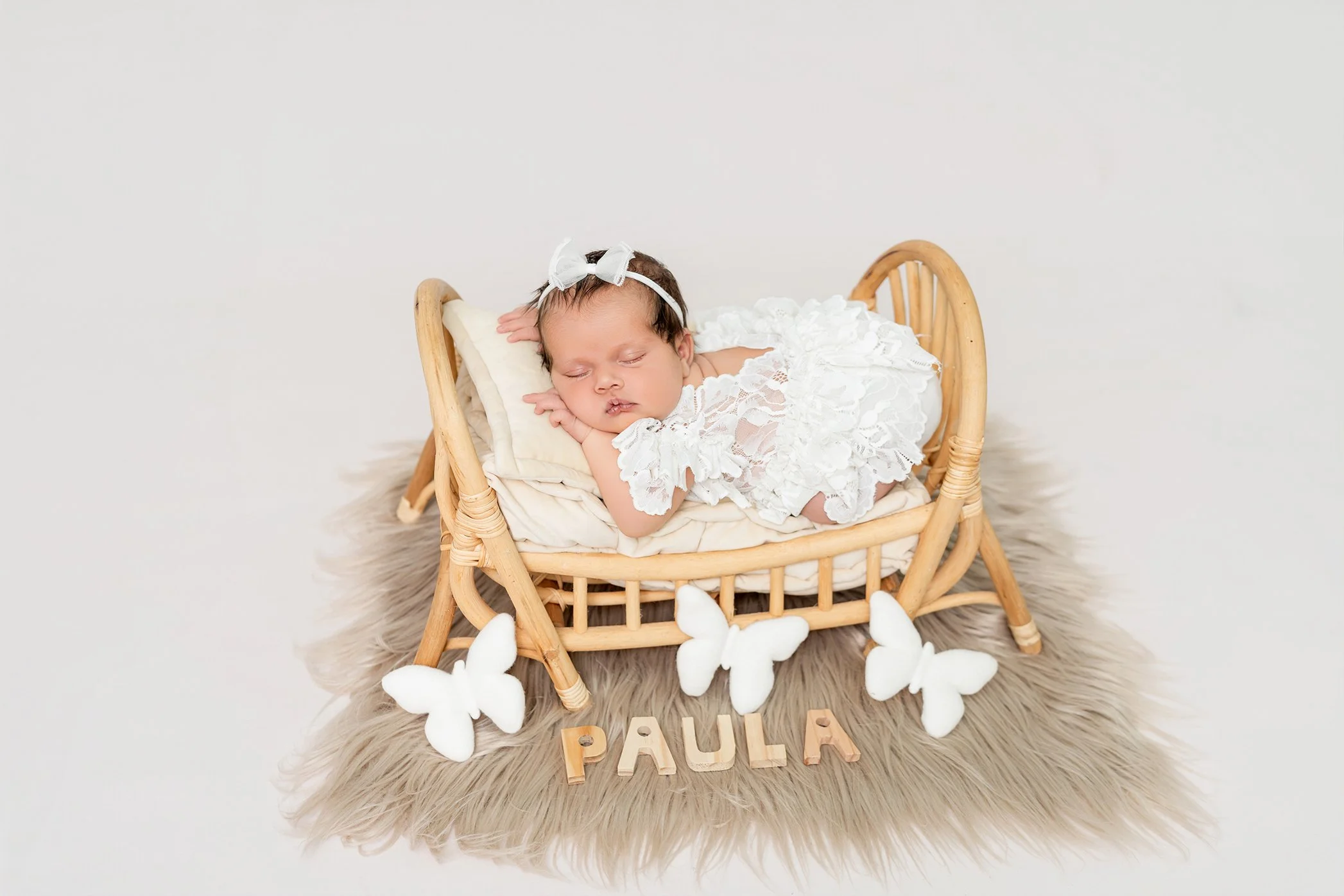 Babyshooting Saarbrücken Newbornfotos Saarland  Newborn Shooting Saarbrücken Babyfotograf Saarland Saarbrücken Saarlouis Völklingen Newbornshooting Baby Shooting Babyfotos Babyshooting Newbornfotografie Newbornshooting Familienshooting Familienfotos 