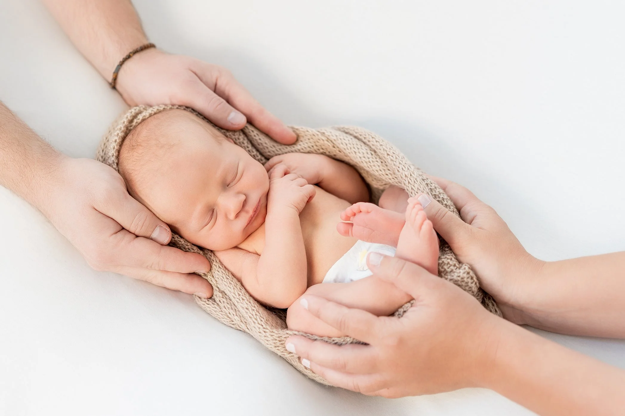 Babyshooting Saarbrücken Newbornfotos Saarland
Newborn Shooting Saarbrücken
Babyfotograf Saarland Saarbrücken Saarlouis Völklingen Newbornshooting Baby Shooting Babyfotos Babyshooting Newbornfotografie Newbornshooting Familienshooting Familienfotos