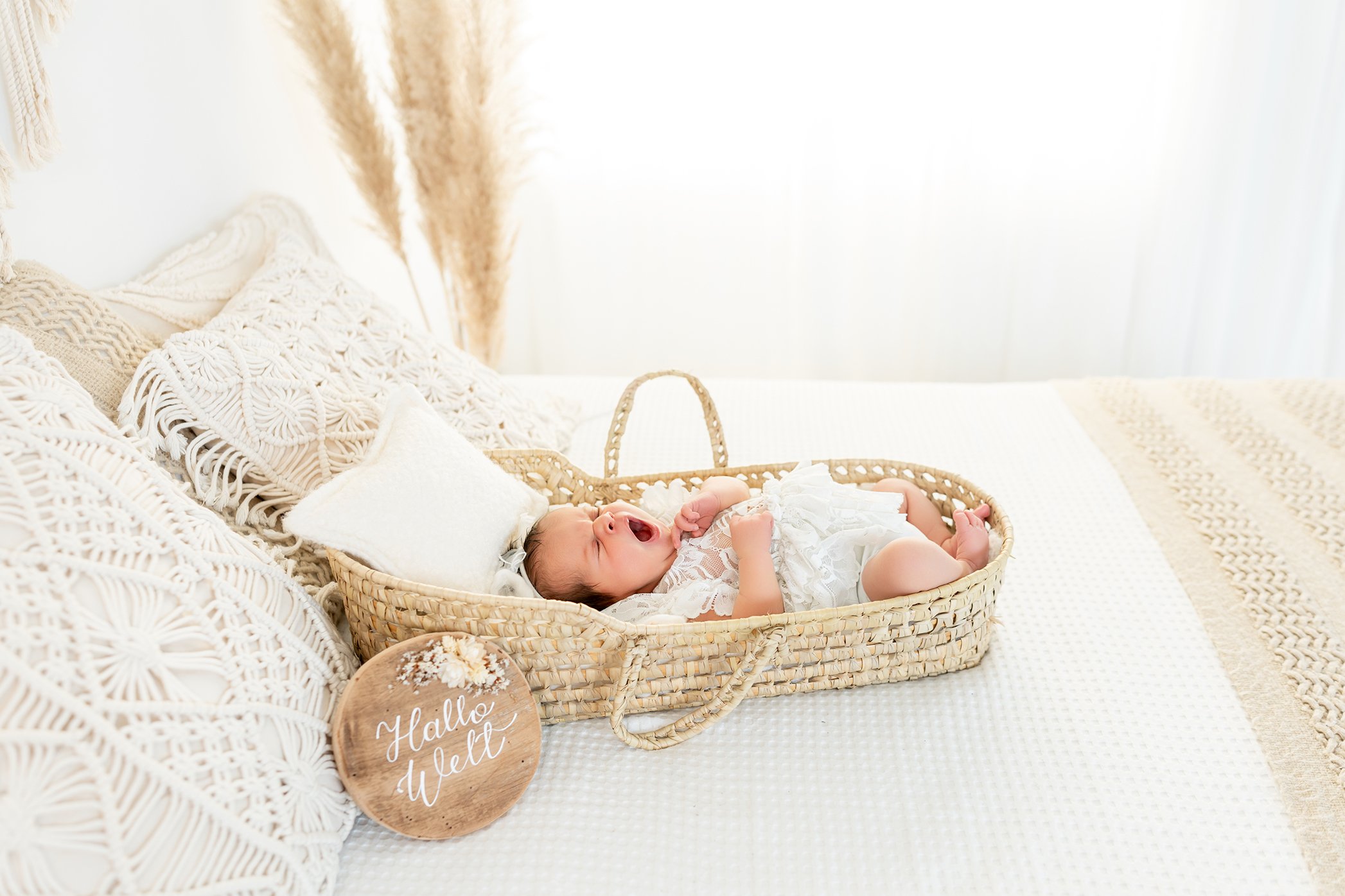 Newborn Shooting Saarland · Neugeborenen Shooting Saarbrücken · Babyfotograf Saarland · Babyfotografie Saarbrücken · Neugeborenenfotos Saarland · Babyfotos Saarbrücken · Neugeborenenfotografin Saarbrücken · Newborn Shooting Saarlouis · Baby Shooting 