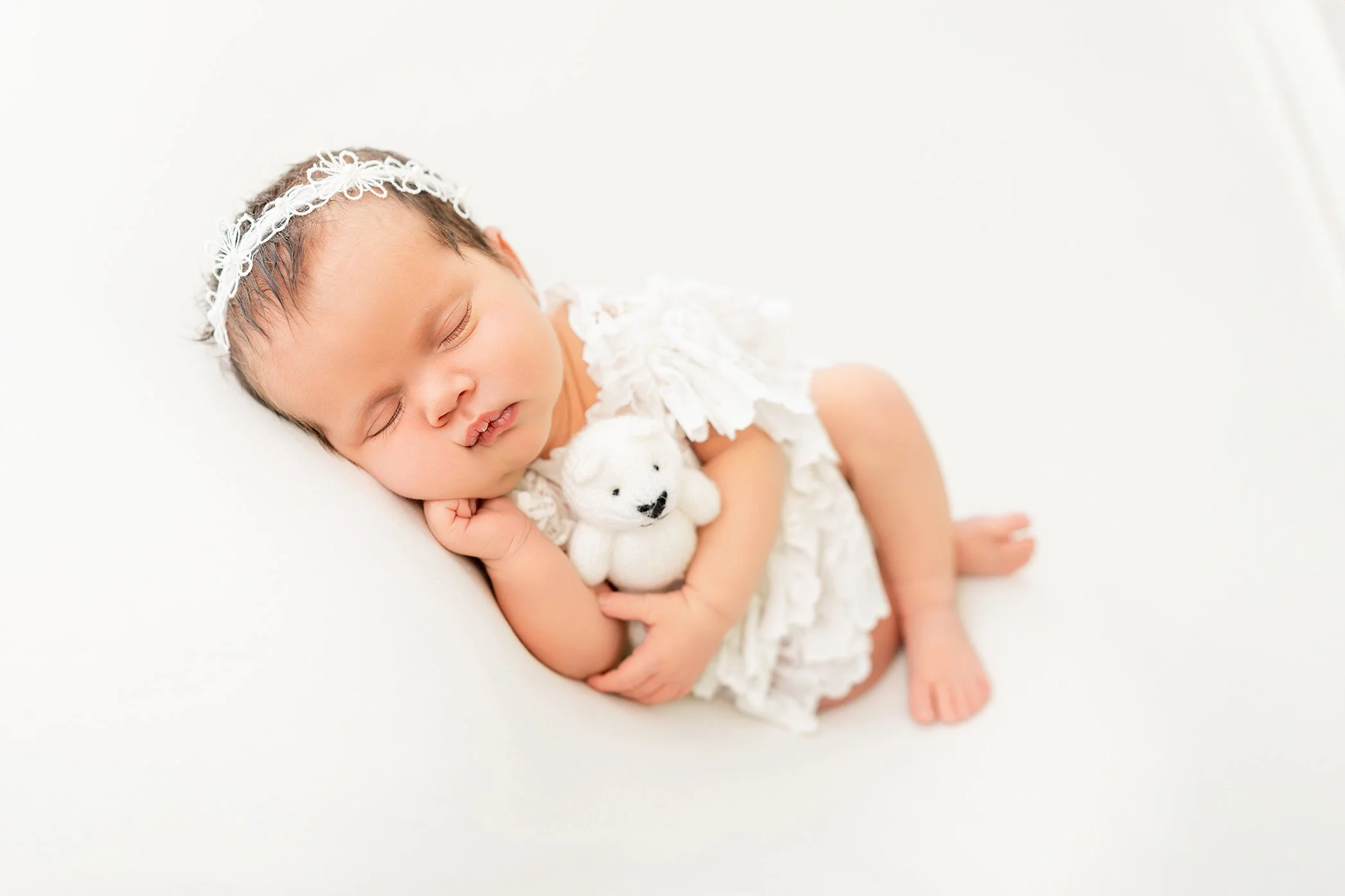 Babyshooting Saarbrücken Newbornfotos Saarland  Newborn Shooting Saarbrücken Babyfotograf Saarland Saarbrücken Saarlouis Völklingen Newbornshooting Baby Shooting Babyfotos Babyshooting Newbornfotografie Newbornshooting Familienshooting Familienfotos 