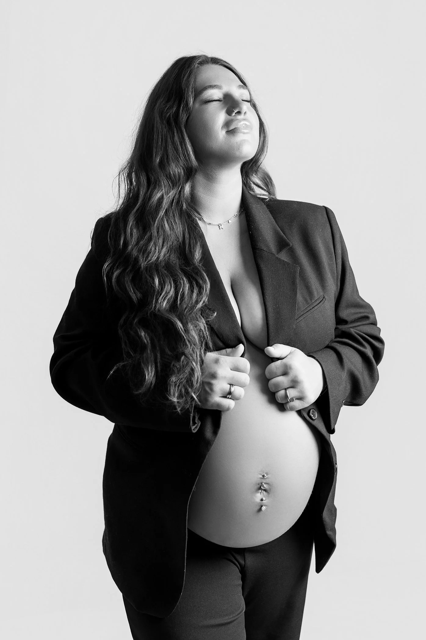 Schwangerschaftsfotos Saarbrücken Schwangerschaft Shooting Saarlouis Schwanger Fotograf Saarland Babybauchfotos Saarbrücken, Saarland, Saarlouis, Merzig, Babybauch Shooting, Fotograf für Schwangerschaft Saarland, besondere Schwangerschaftsfotos im Sa