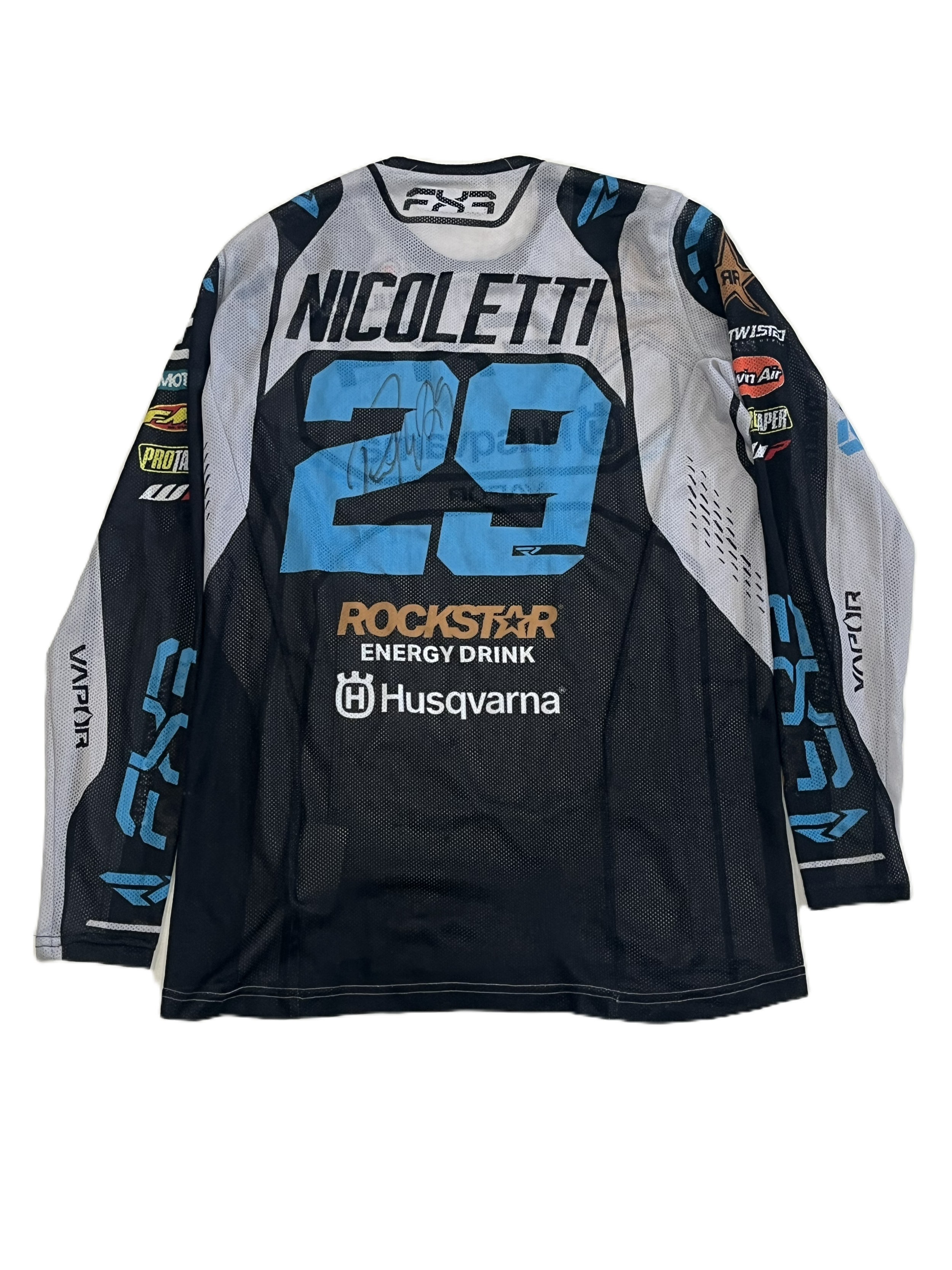 031_NICOLETTI_JERSEY2_AUTO.png