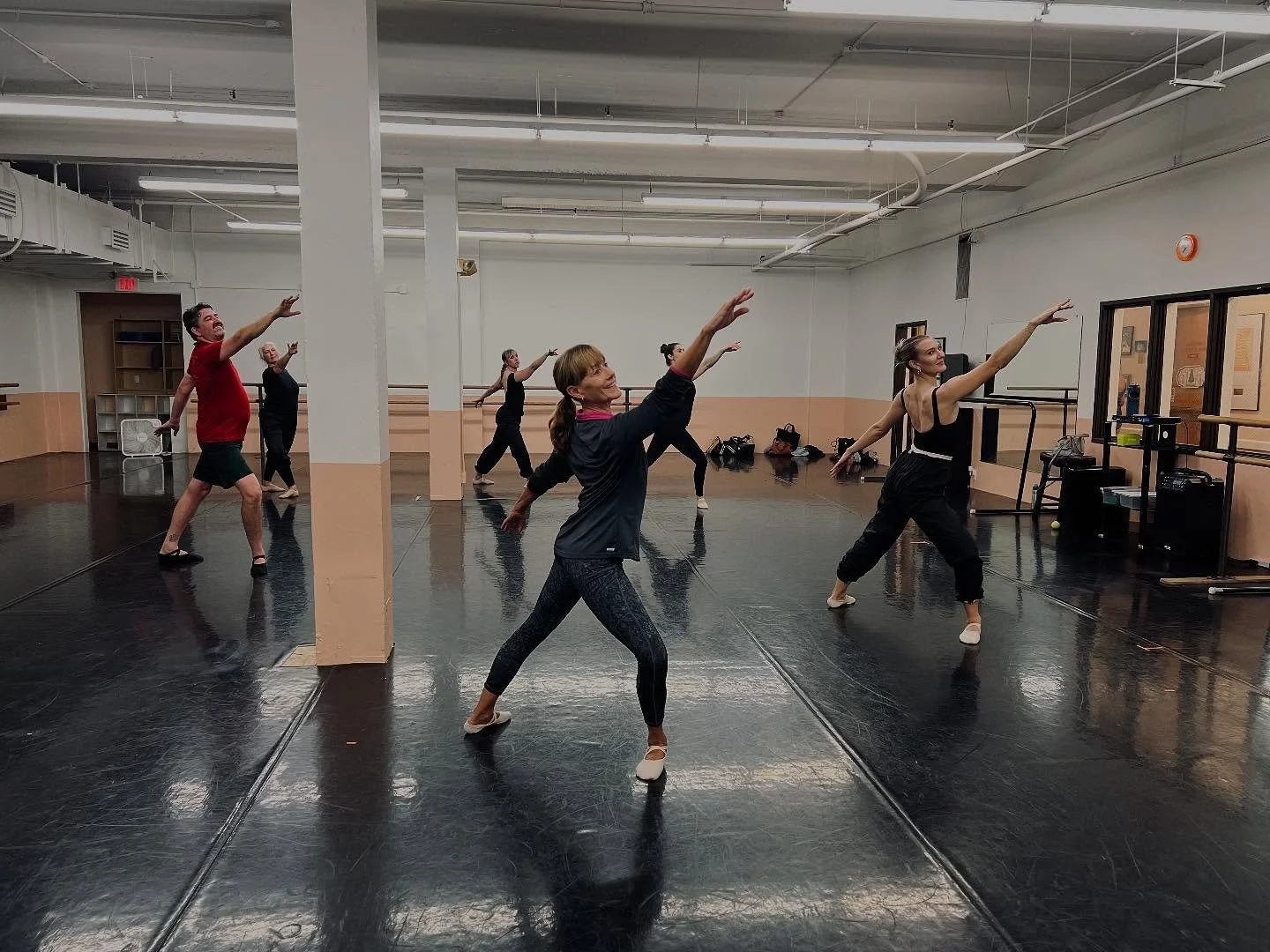 We continue to offer intermediate adult ballet on Wednesdays, 6:30-8:00p through the summer! Our instructor, Lisa Laubacher, has 40 years of experience teaching ballet to students of all ages. Miss Lisa particularly enjoys teaching adults to help fee