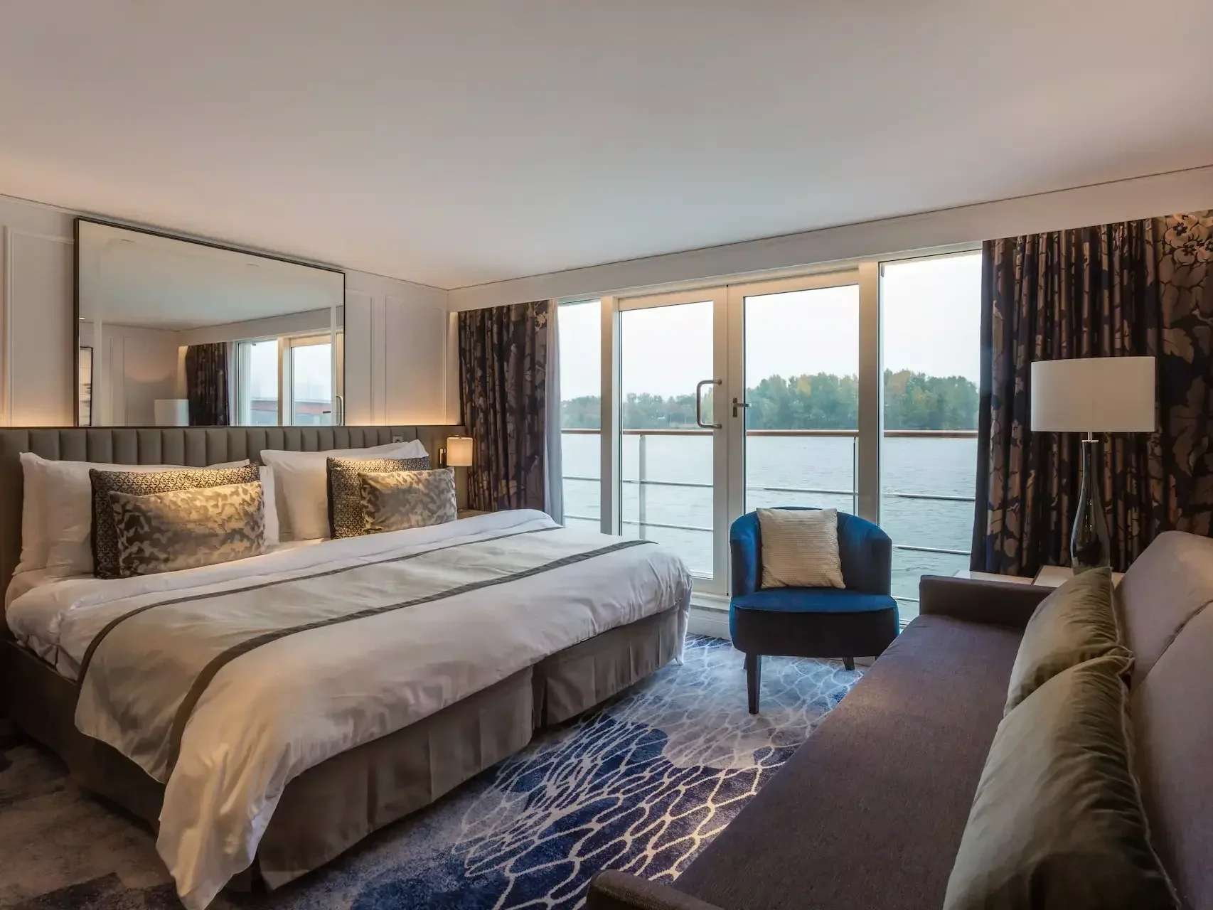 Riverside Luxury Cruises