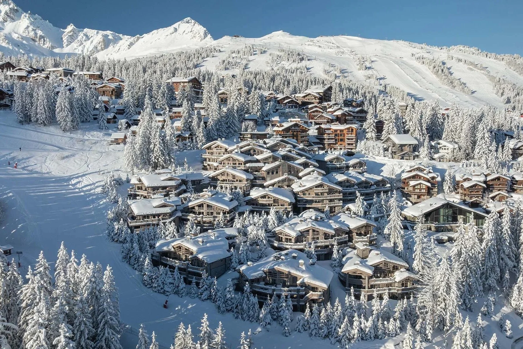The 11 Best Ski Towns in the World
