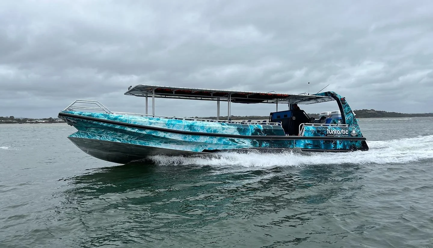 Nice to get out of the office yesterday and play boats.

Even better to be able to do a direct comparison between these sisterships made out of very different materials.
 
For whatever reason the Ali version is slightly faster (possibly windage with 