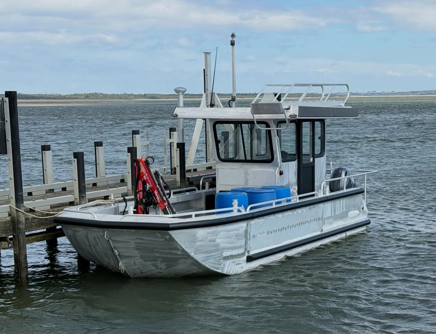 Designed by CTMD and built by Alumarine (now Zed-Marine) for Gippsland Ports, the 7.5m &ldquo;Rigby&rdquo; is a very capable little boat.  She features removable sides and accessible roof (with fall arrest post) to facilitate serving of marks and mar