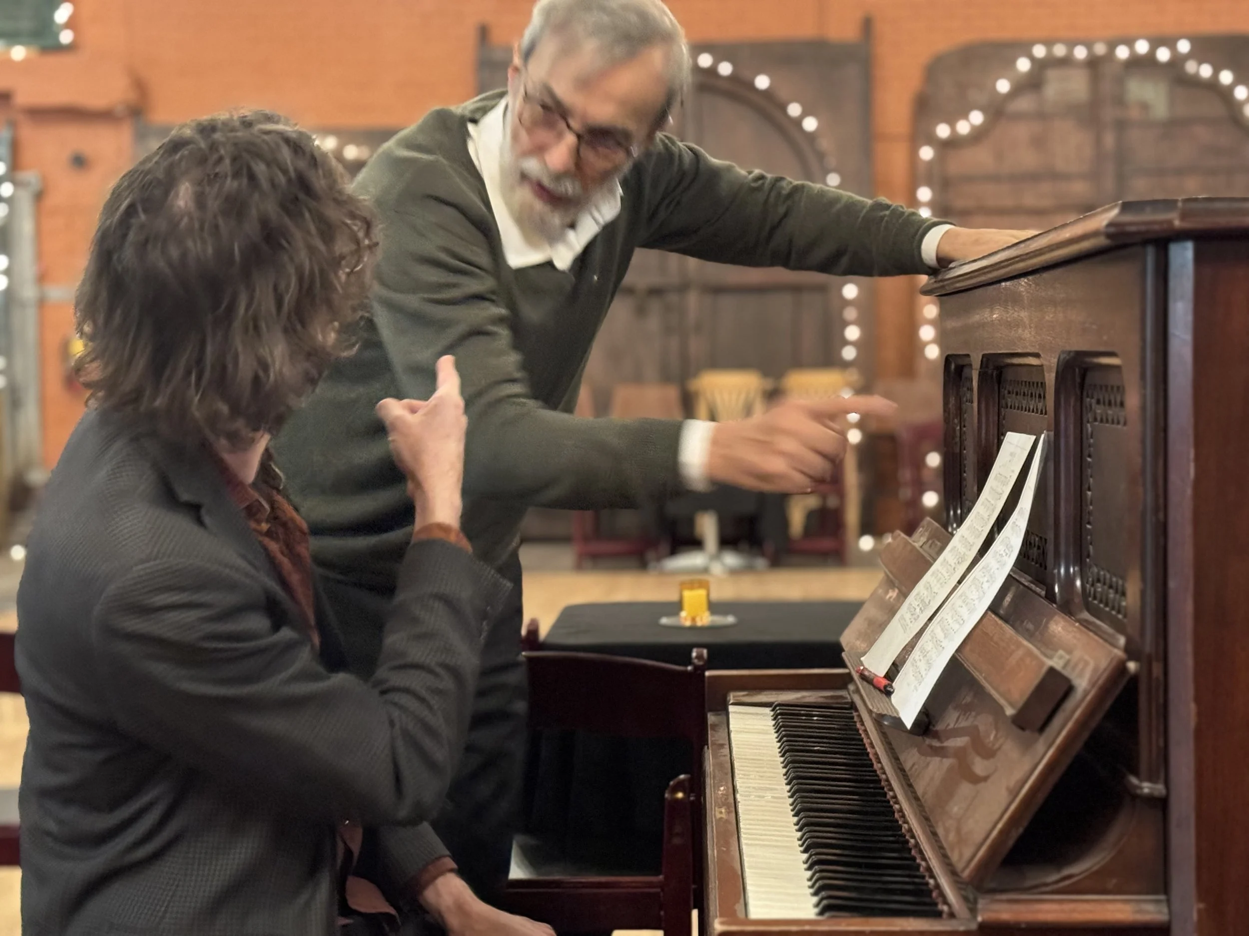Joaquin Amenabar (author, teacher, musician) teaches Chip Miller the finer points of Tango musicality during Puerta al Tango's April 2025 Musicality Workshops for Dancers -- yes dancers -- at Las Puertas in Albuquerque, New Mexico! 505!