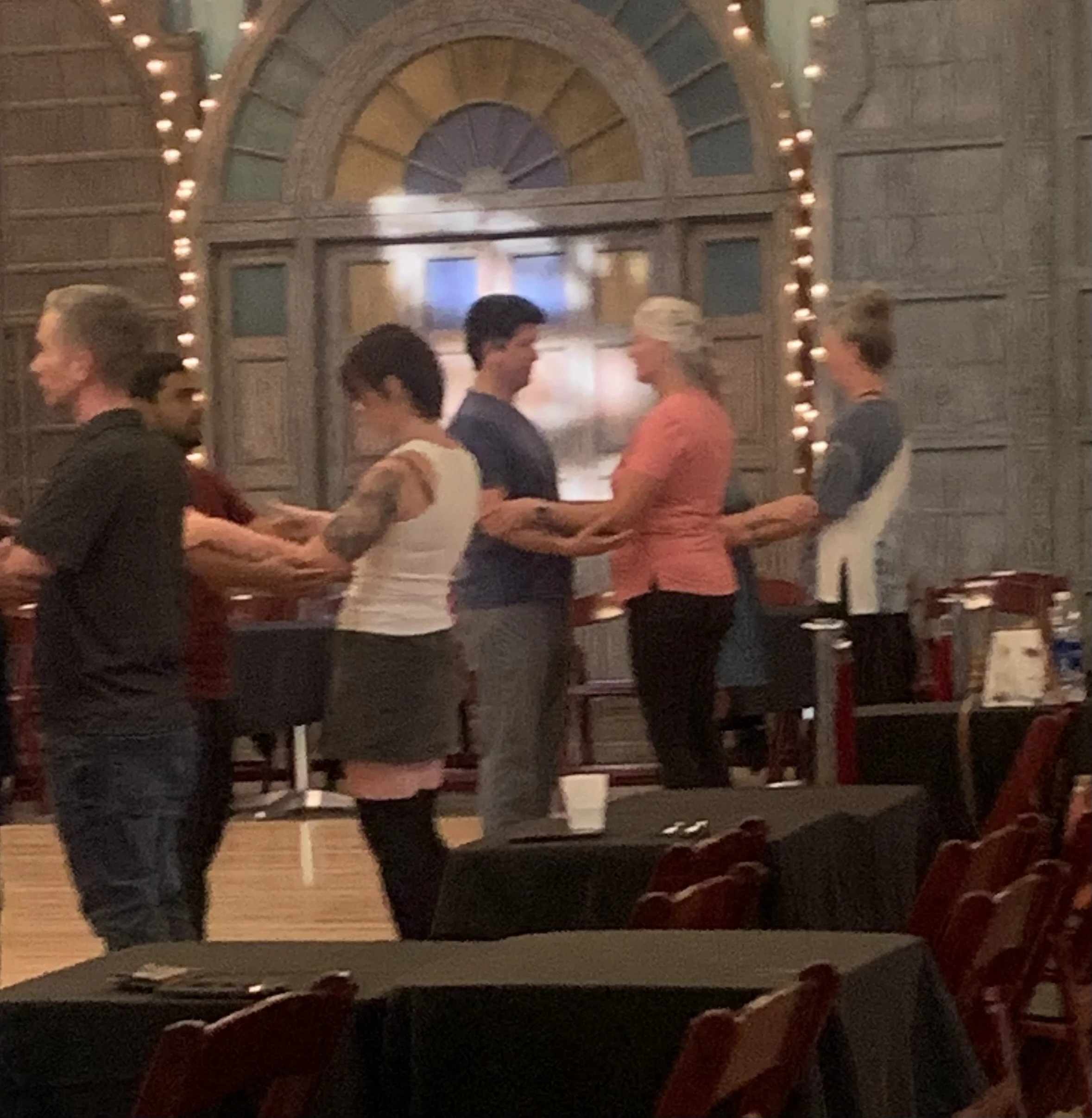 Free 45min intro class with Puerta al Tango at Las Puertas in Albuquerque, New Mexico.  the 505's connection for Argentine Tango