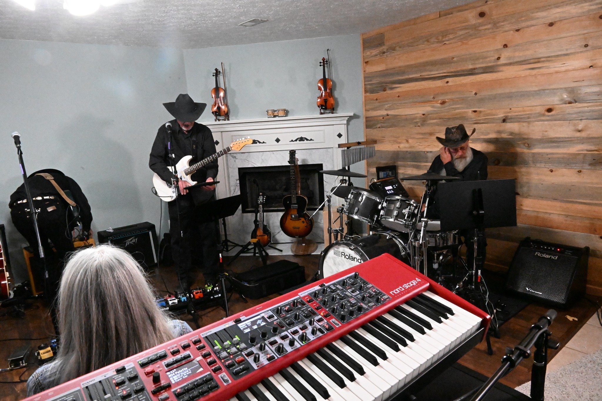 Tracking with Stampead Boys 2.jpg