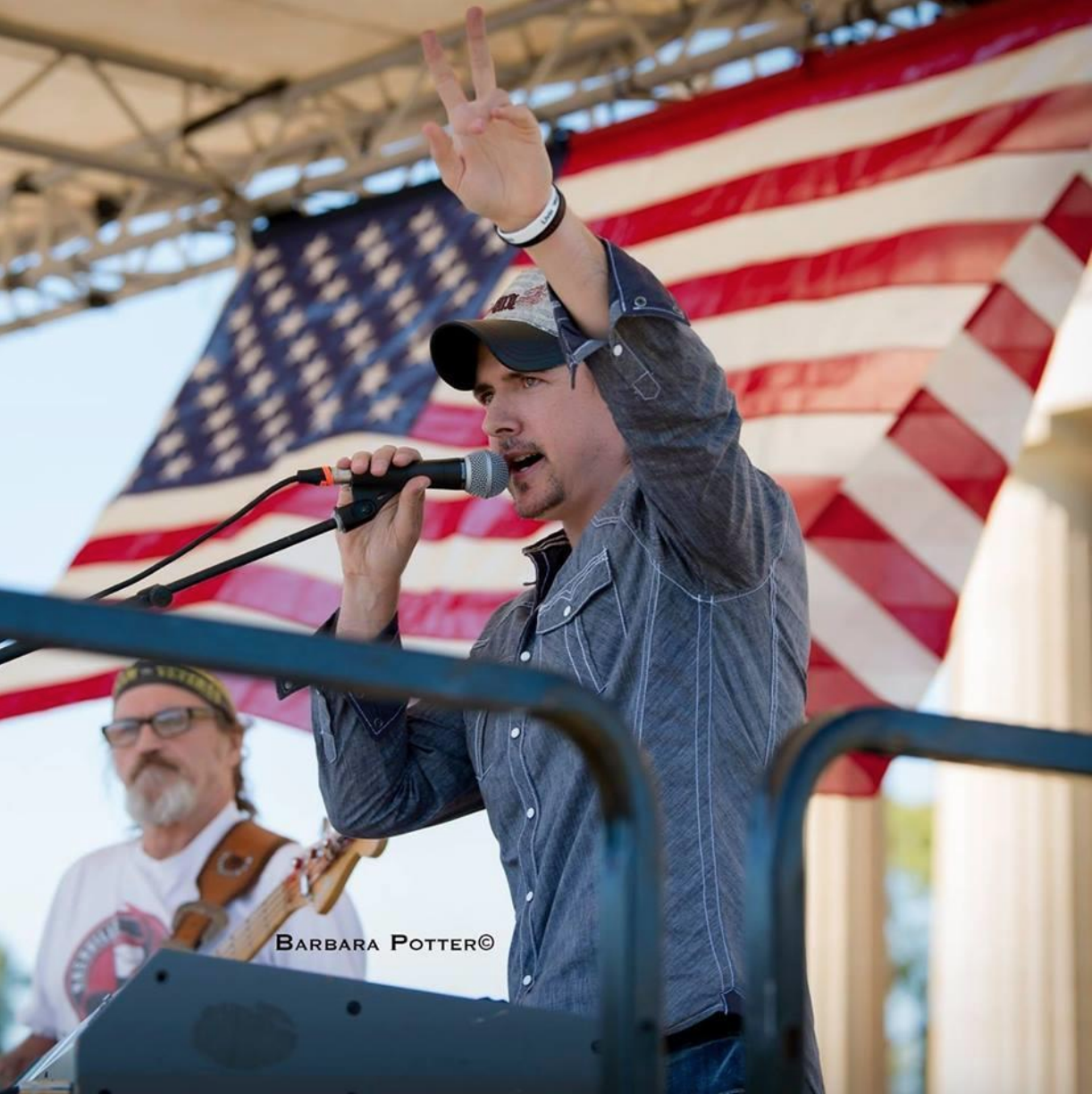 Tim McDonald, Nashville session keyboardist and musician performing live