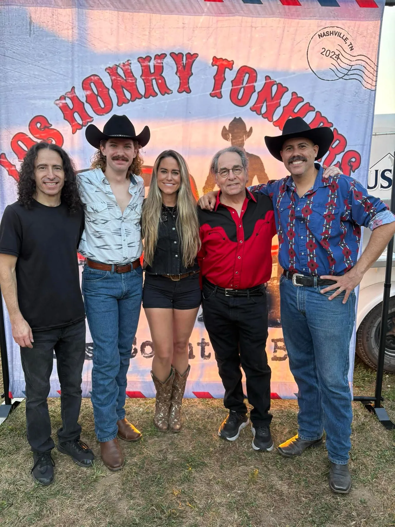 Los Honky Tonkers, Nashville-based country band
