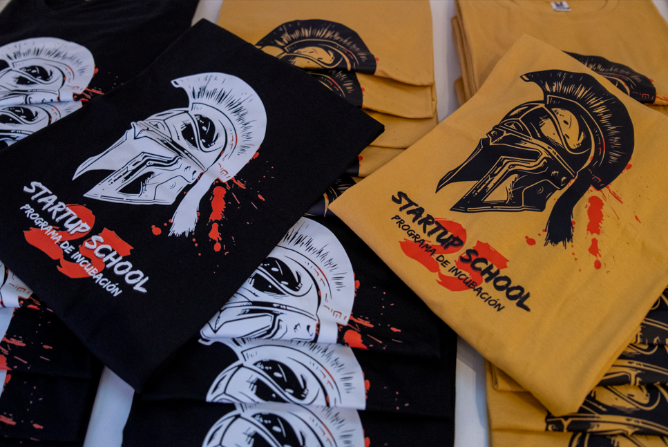   Las camisetas de Startup School 25  