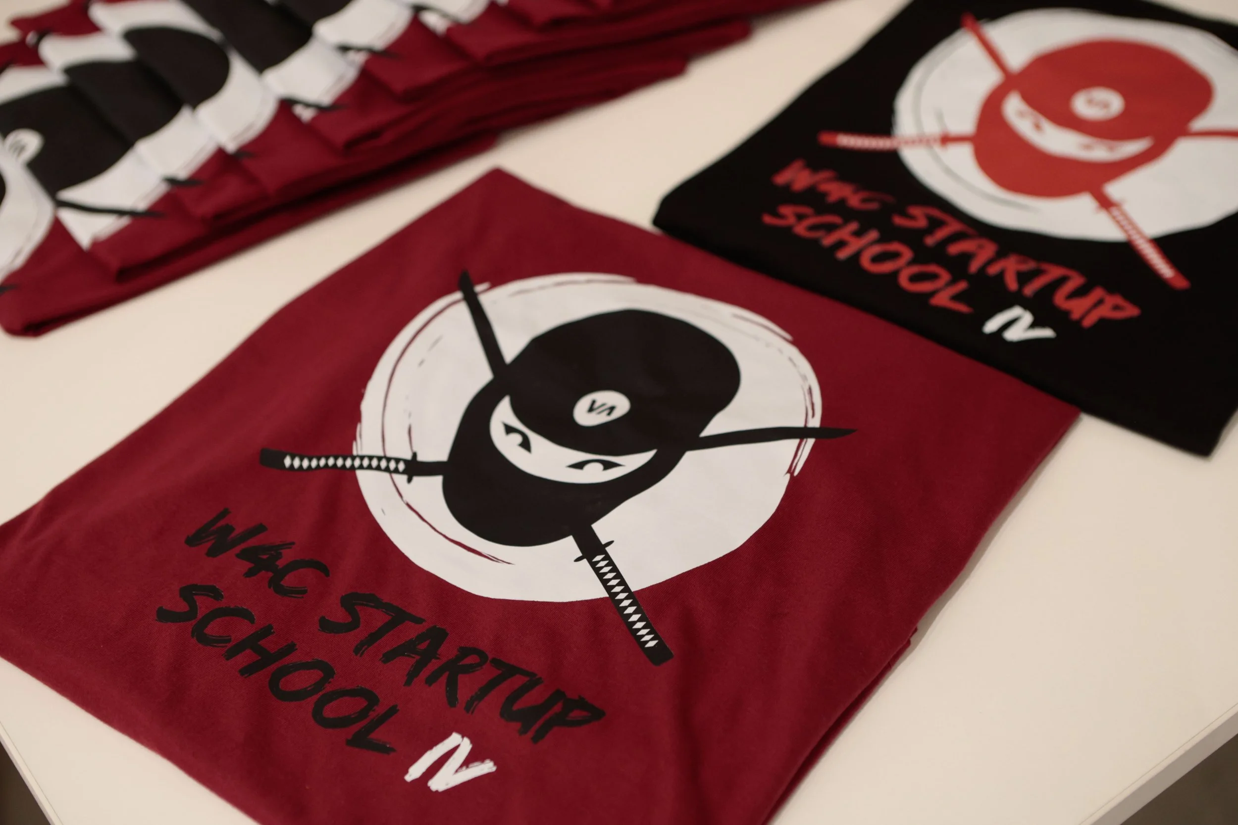   Diseño de las camisetas de la edición 4 de W4C Startup School  