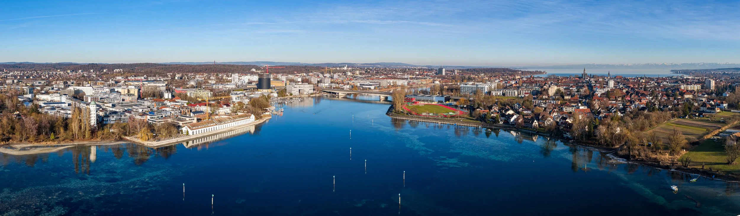 Lake Constance panorama 1.jpg