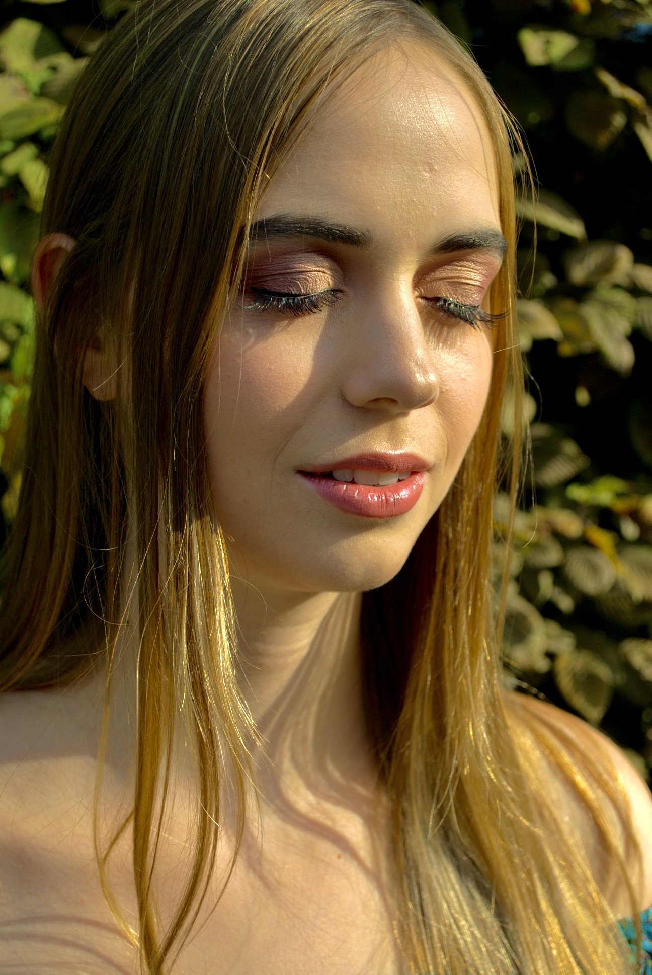 half cut crease application