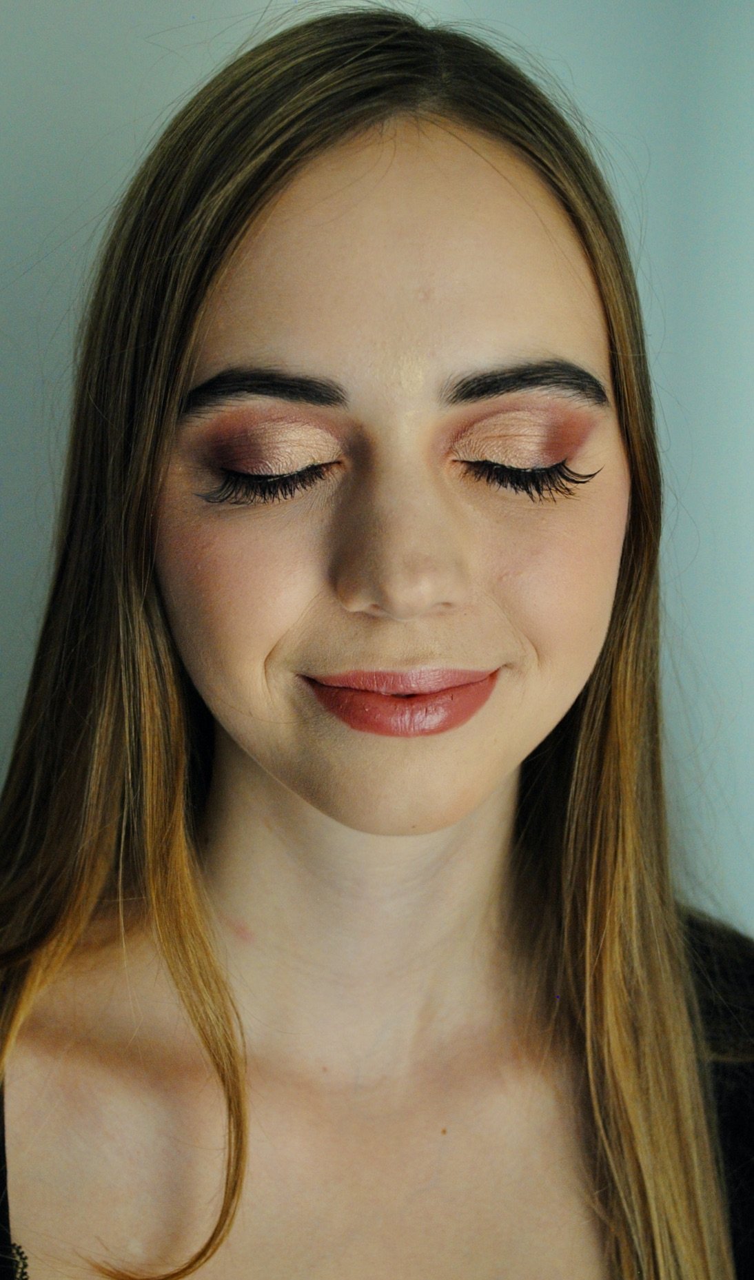 Cut crease