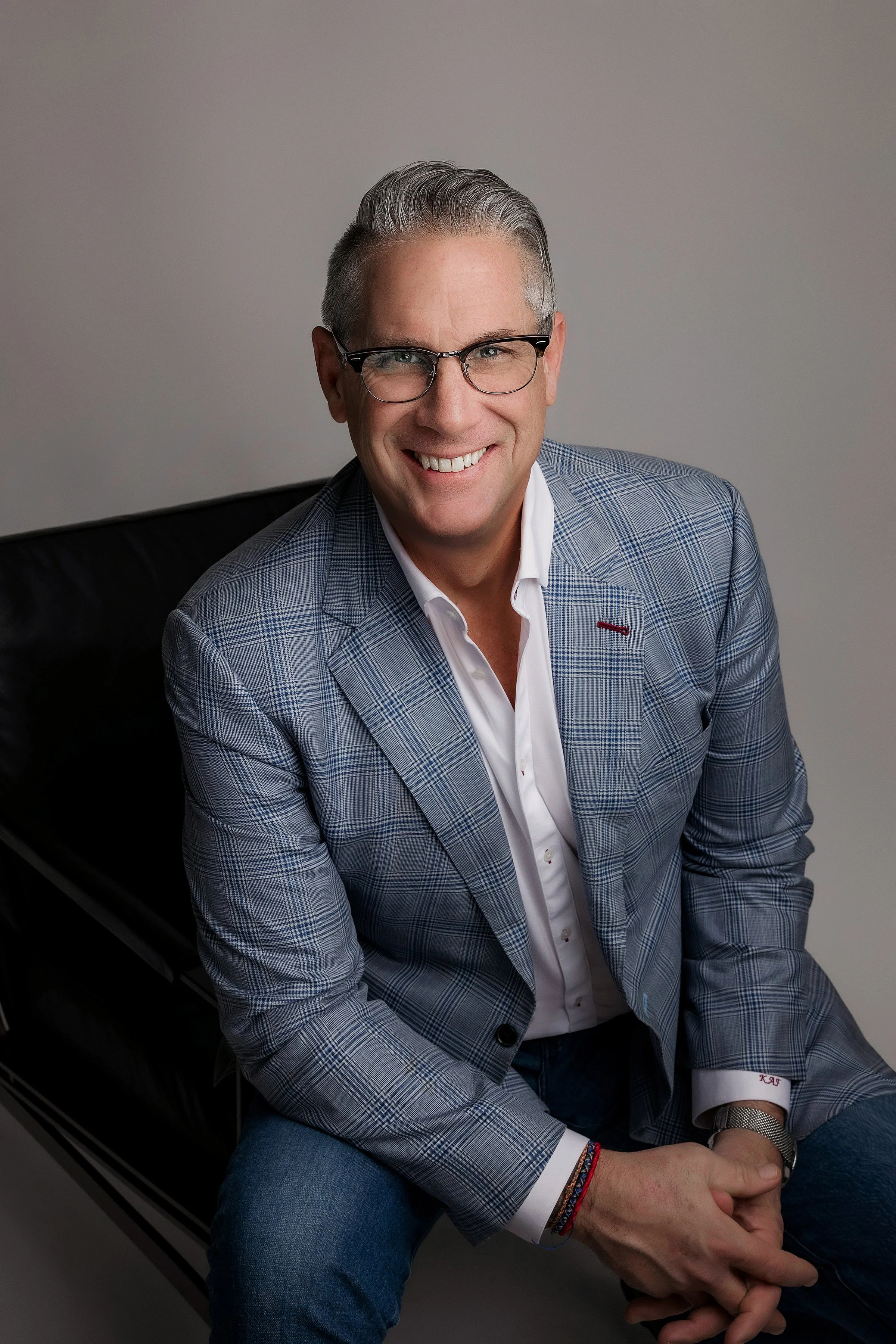 oc-irvine-professional-headshot-photography-studio-branding4.jpg