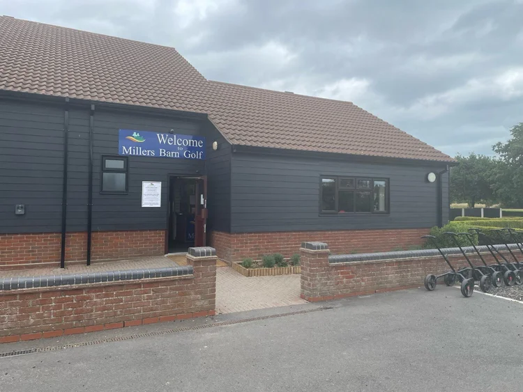 Millers Barn Golf Park