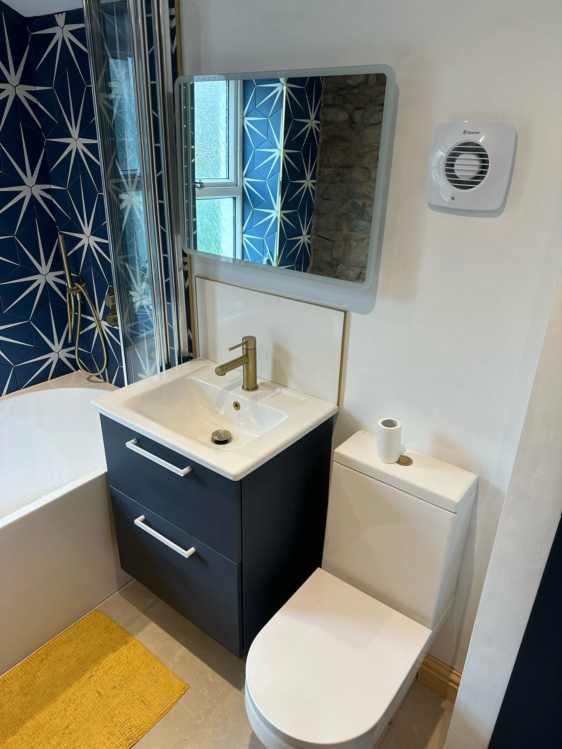 small-bathroom-design-ideas-lancashire.jpg4.jpg