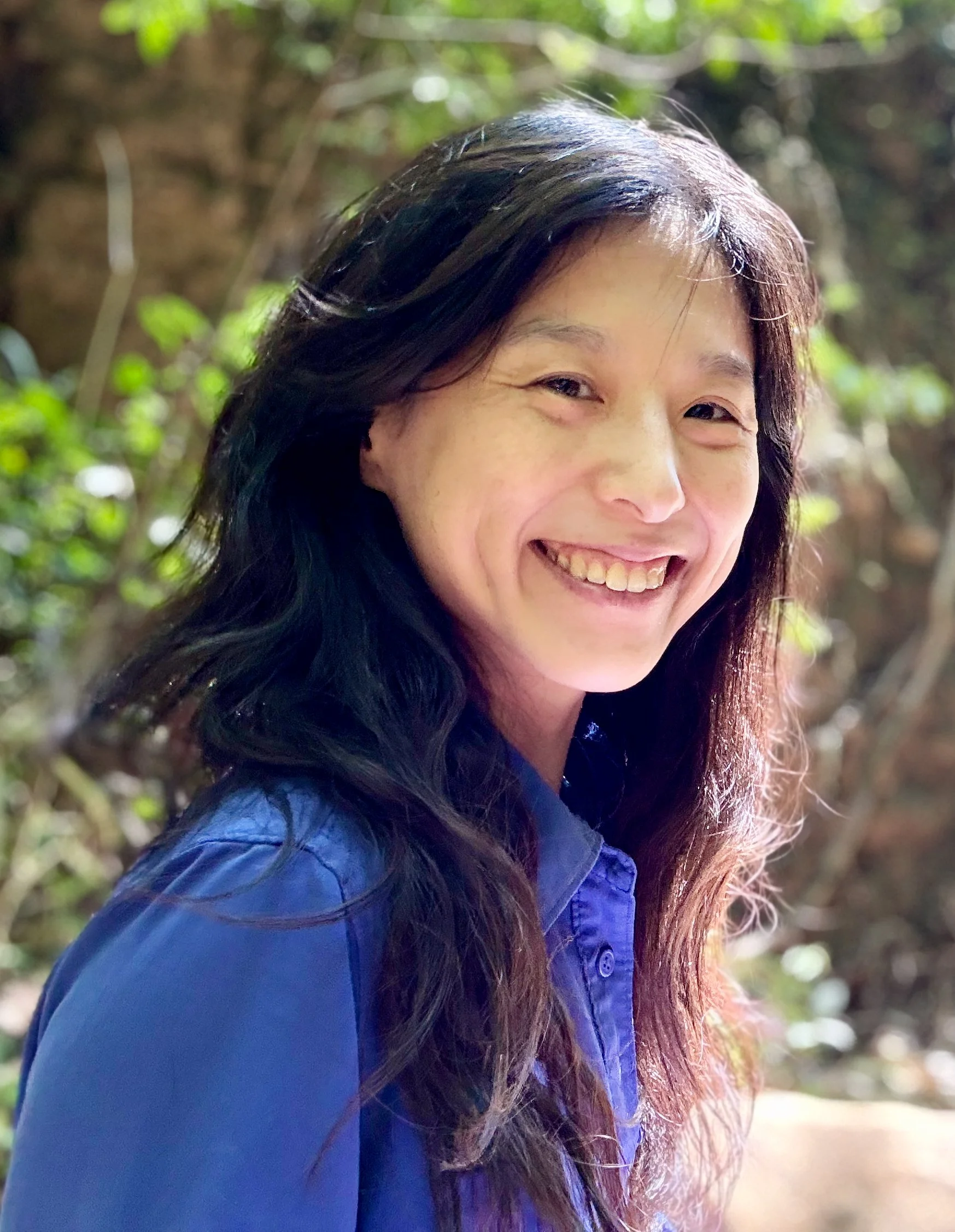 Teresa Yeh, LICSW, a therapist in Cambridge, Massachusetts specializing in intercultural couples, discernment counseling, pain reprocessing therapy, and eco-anxiety.