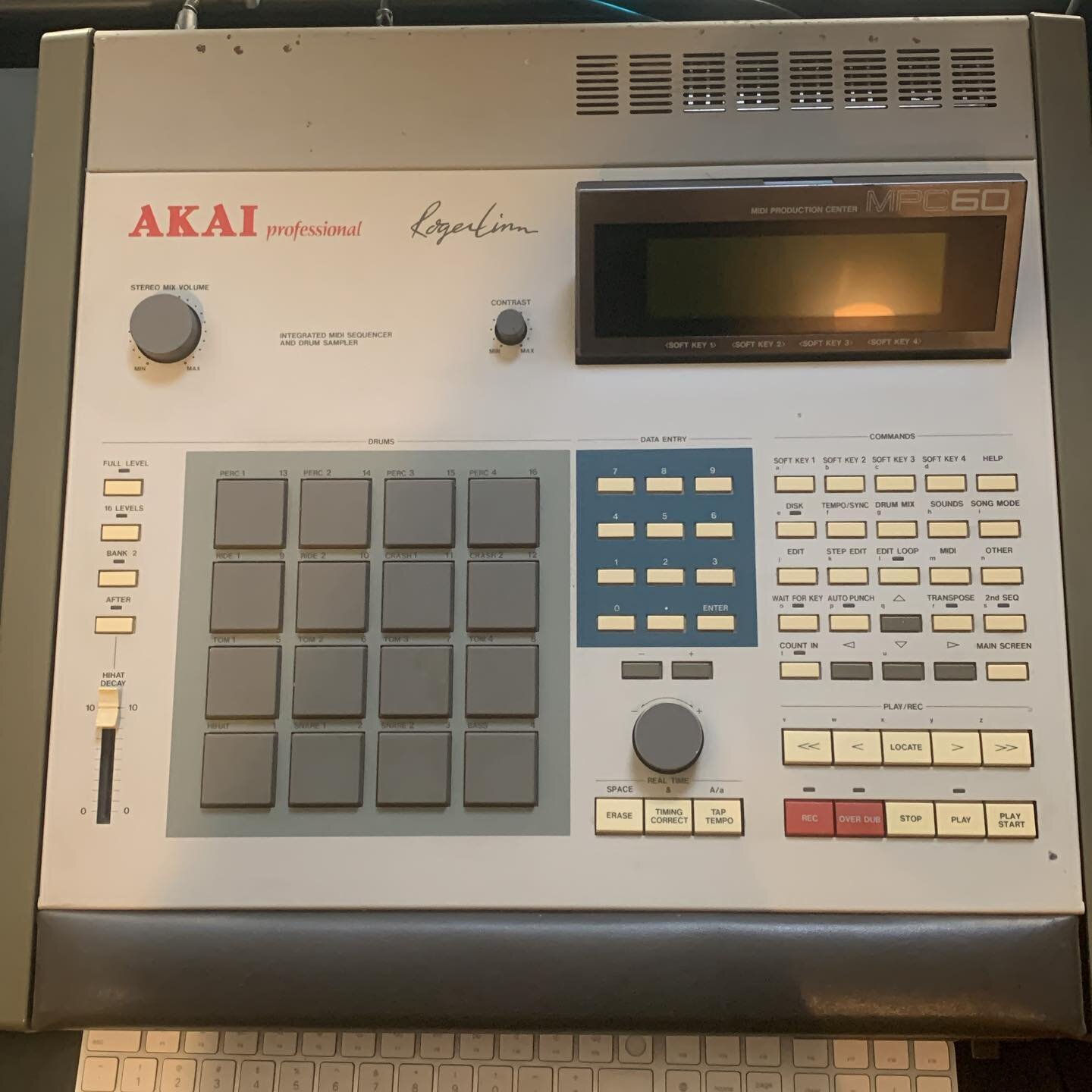 New addition to the Kensaltown family&hellip; come say hello&hellip;

#mpc #mpc60 #rogerlinndesign