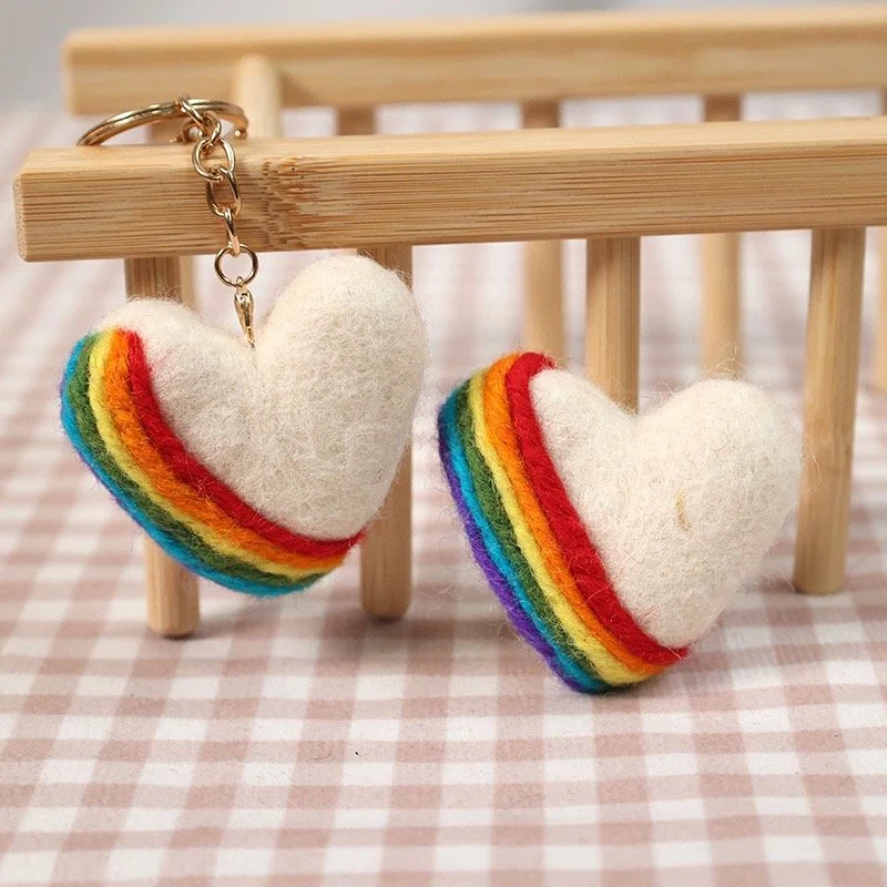 Felt Rainbow Heart Brooch/Key Ring