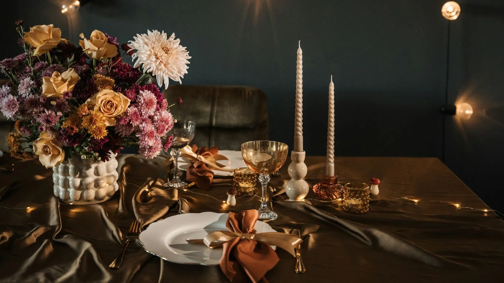 sumptuous colors and come to life on this dark tablescape